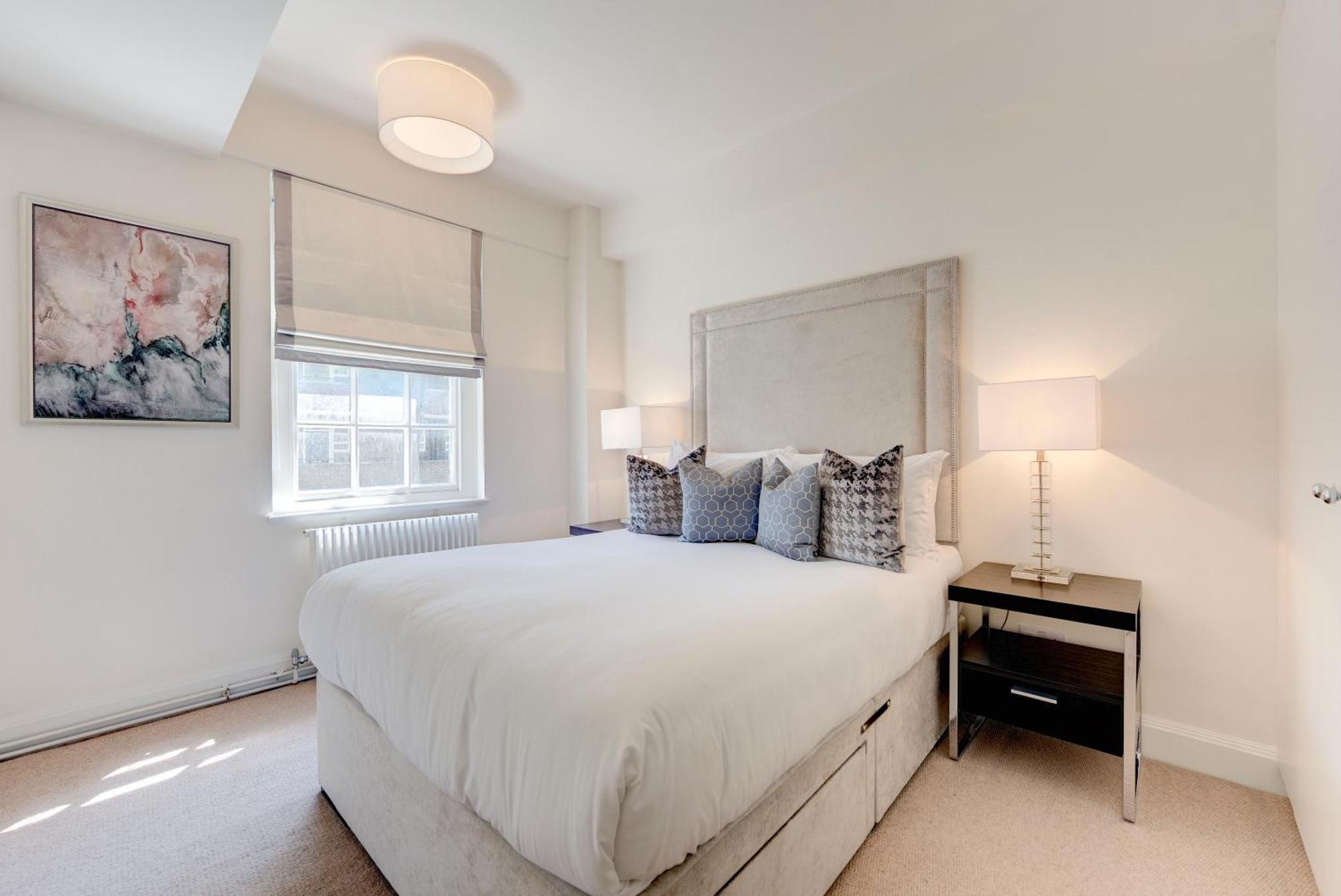Pelham Court Apartments 런던 외부 사진