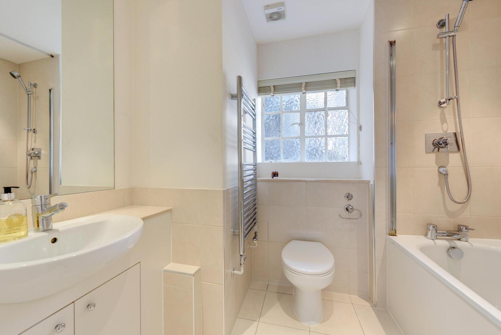 Pelham Court Apartments 런던 외부 사진