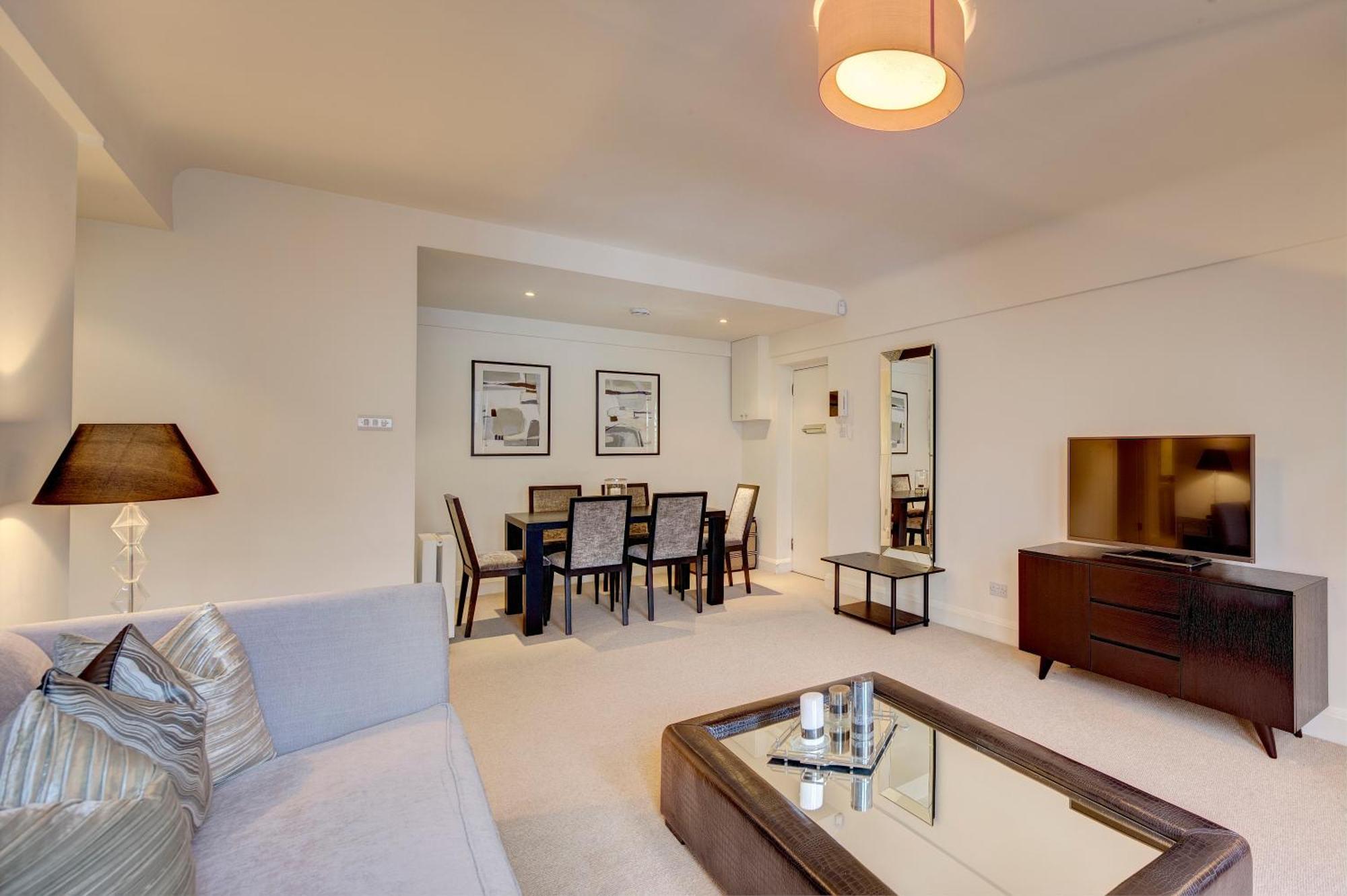 Pelham Court Apartments 런던 외부 사진