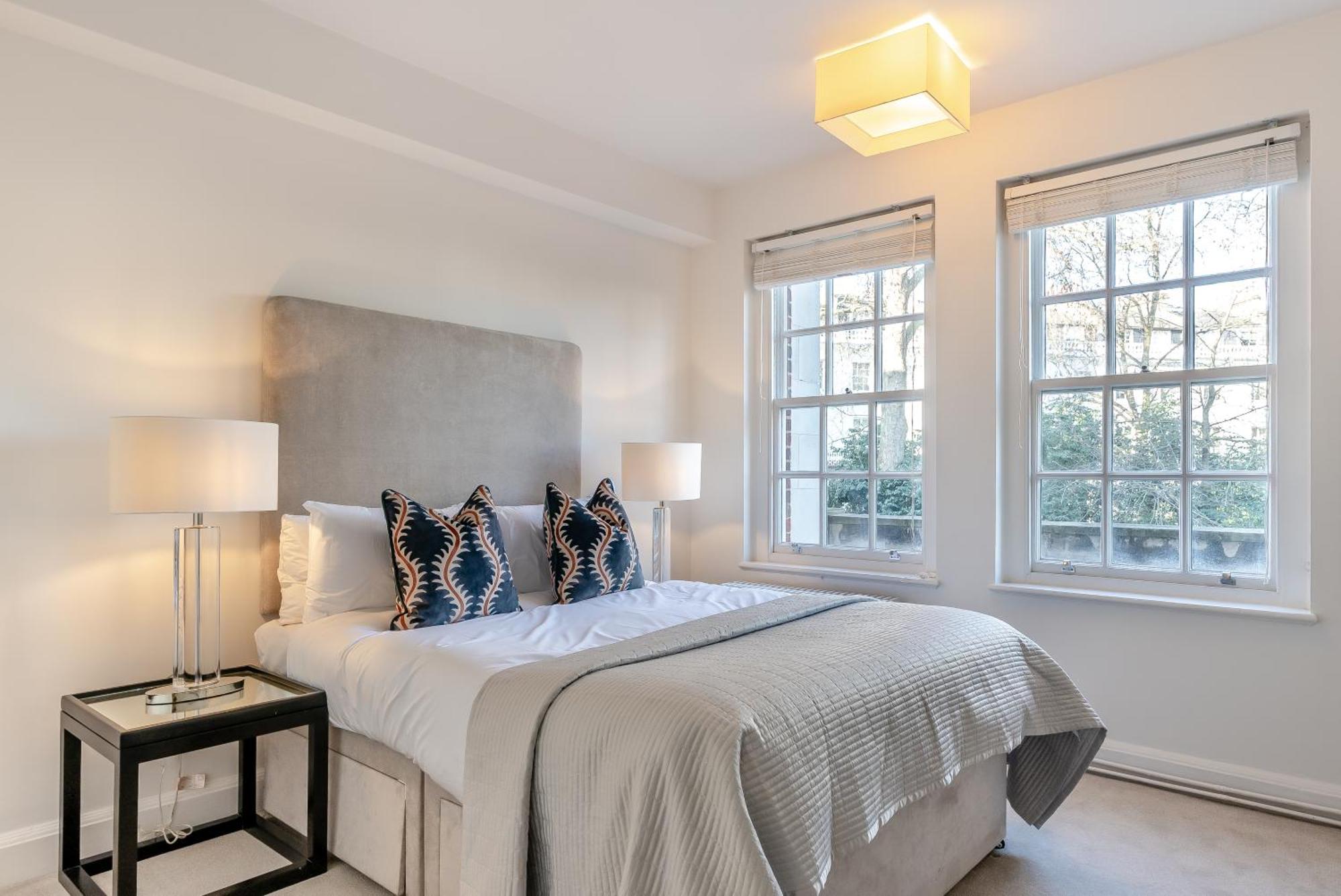 Pelham Court Apartments 런던 외부 사진