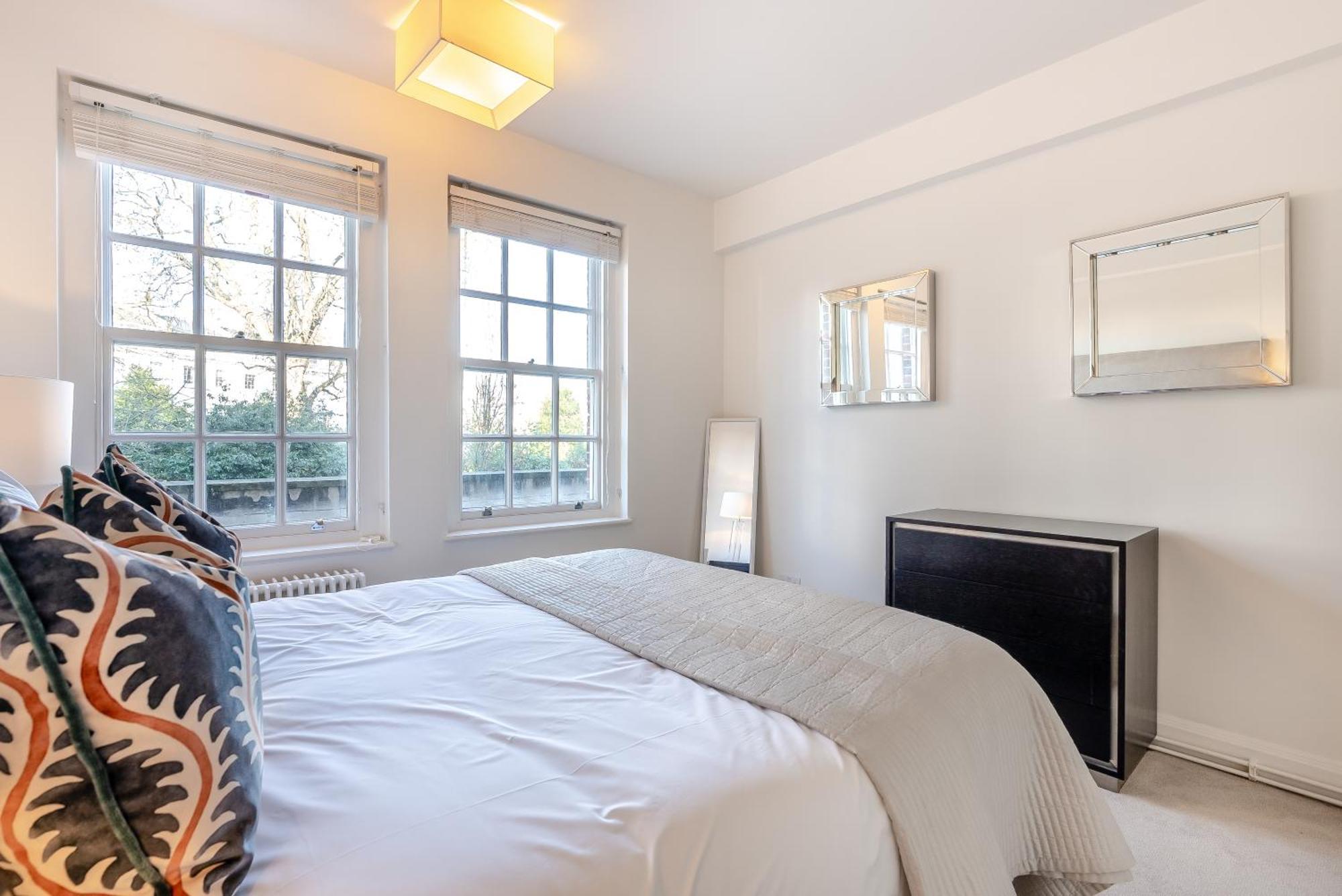 Pelham Court Apartments 런던 외부 사진