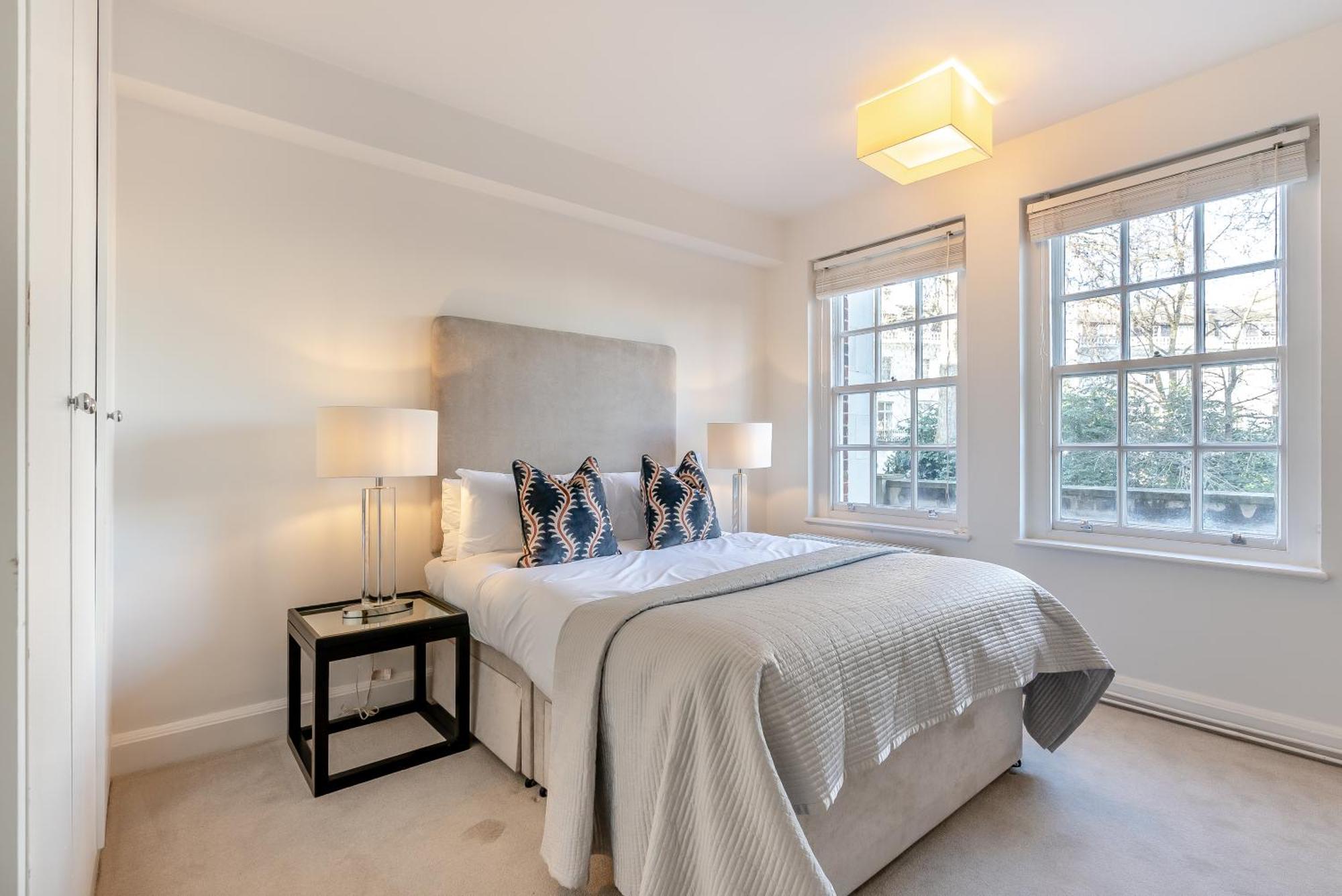Pelham Court Apartments 런던 외부 사진